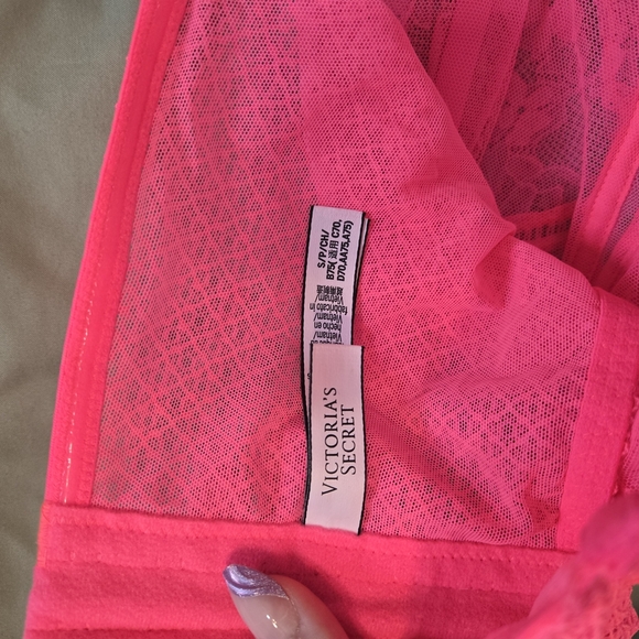 Victoria's Secret Pink Lace Strapless Bustier - Picture 4 of 4